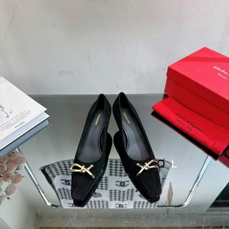 Picture of Ferragamo Shoes _SKUFerragamosz35-3945182.5CM5CLL0102
